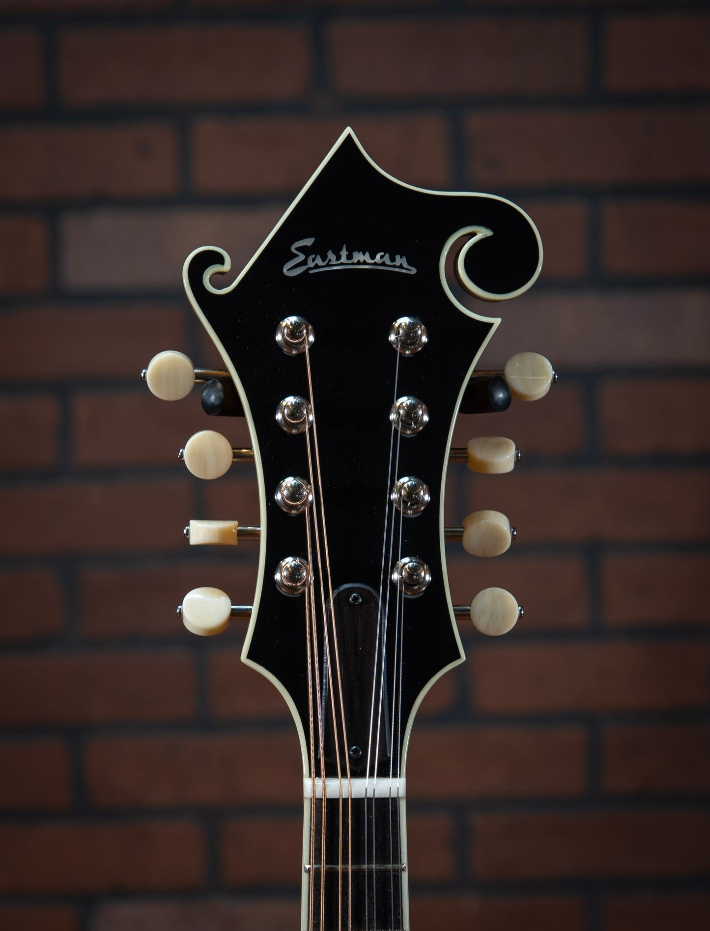 Eastman MD615-GB