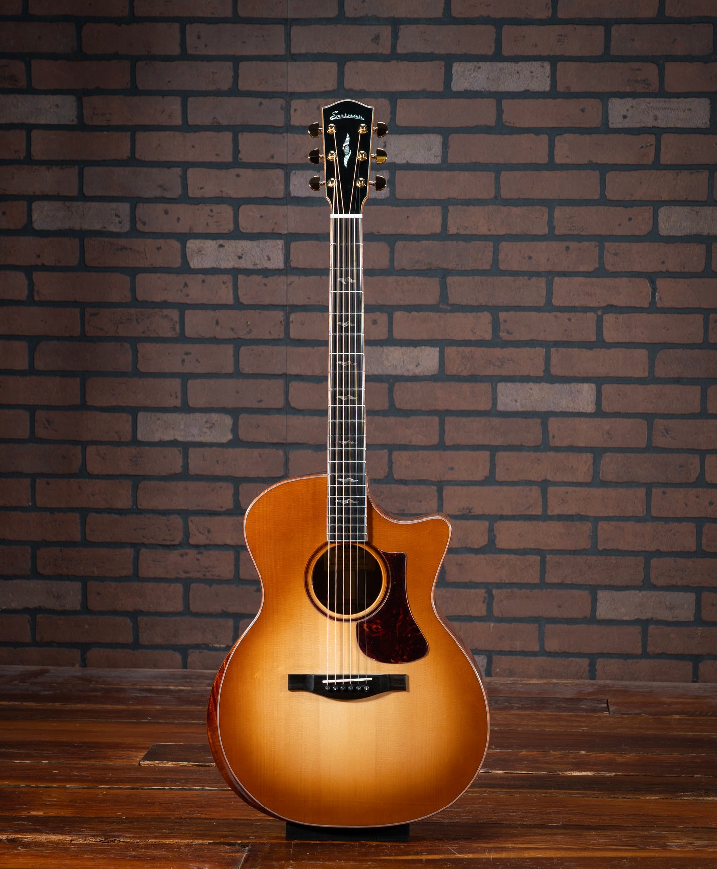 Eastman AC522ce-GB