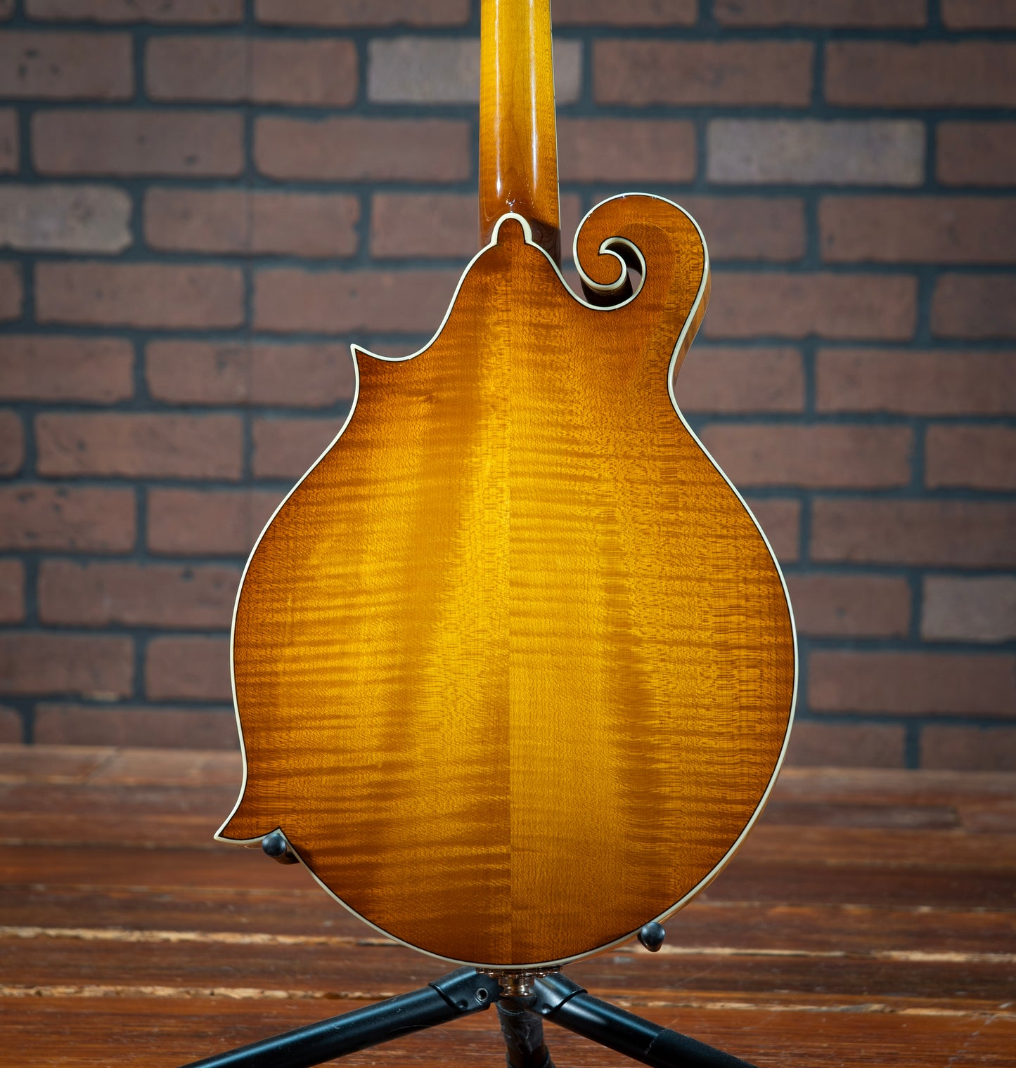 Eastman MD615-GB