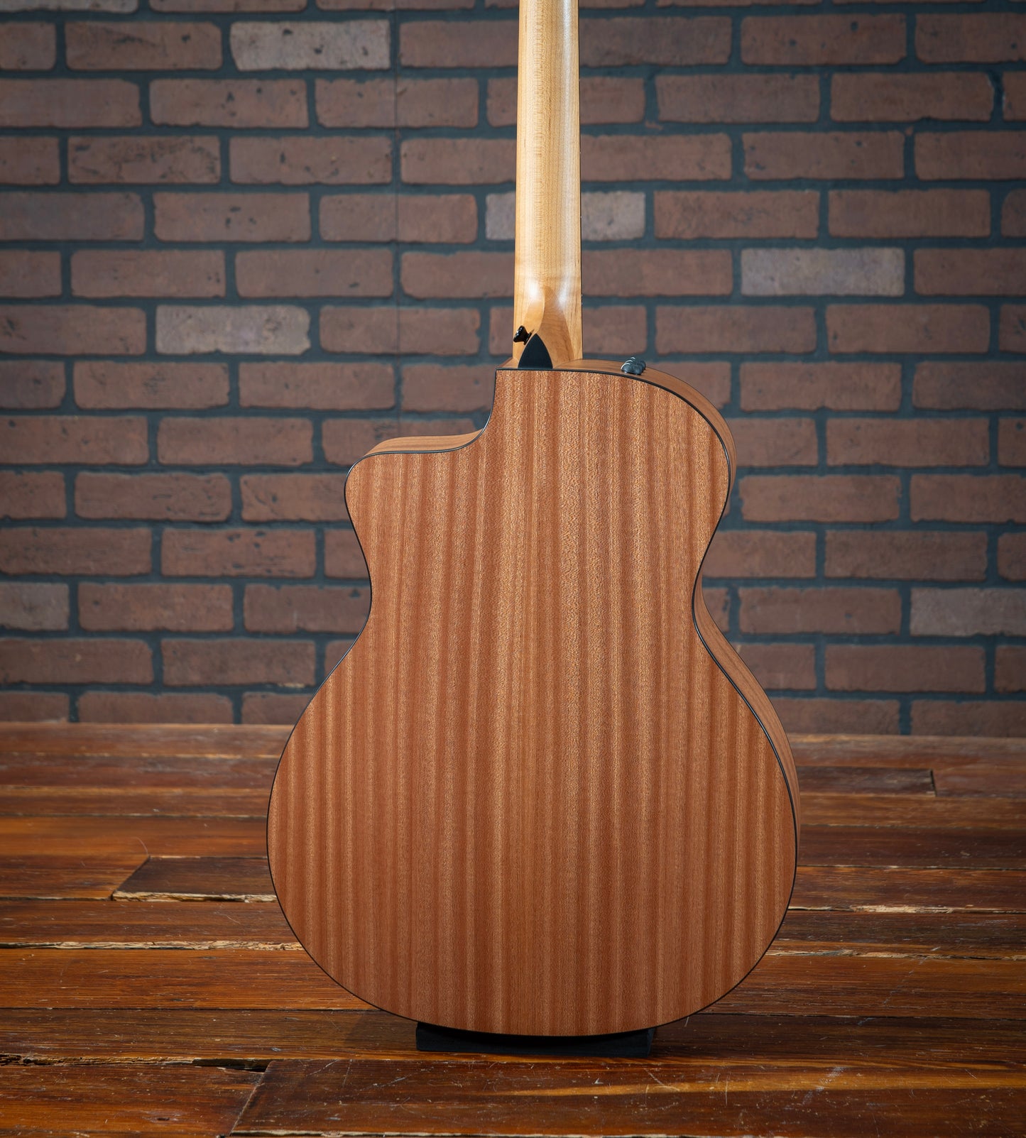 Taylor 114ce