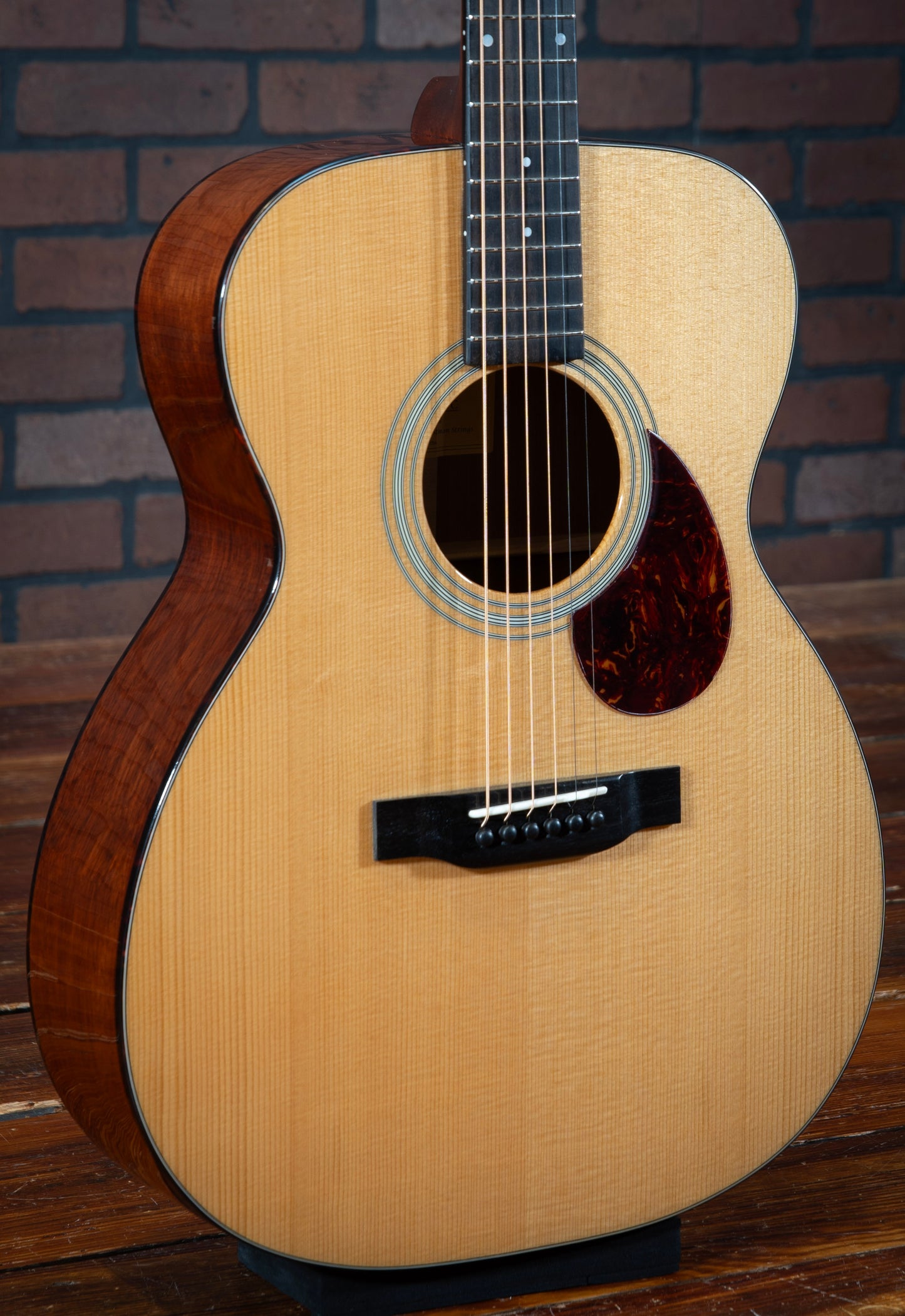 Eastman E10OM-TC