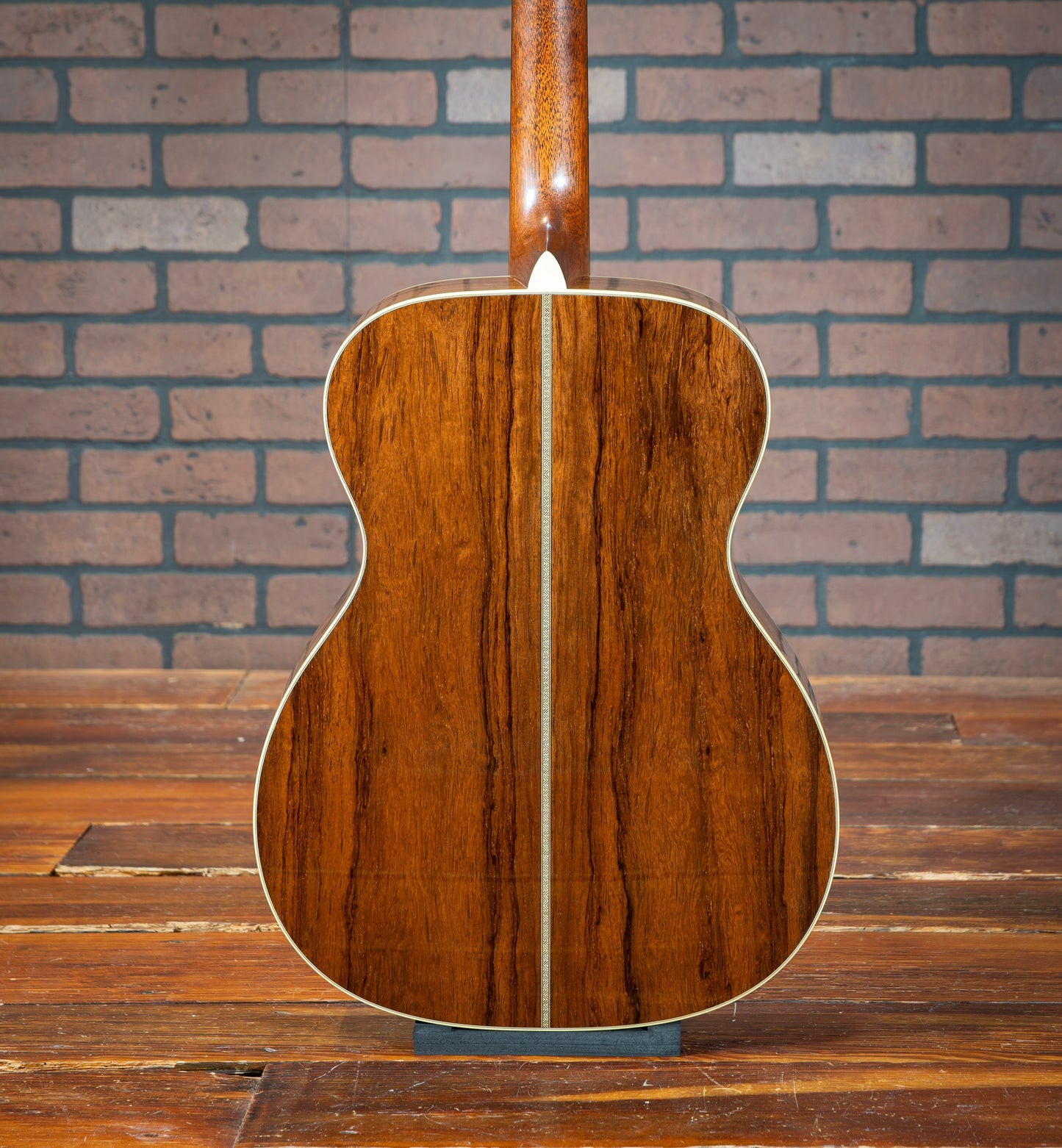 Martin 000-28 Custom Shop (Madagascar/Adirondack)