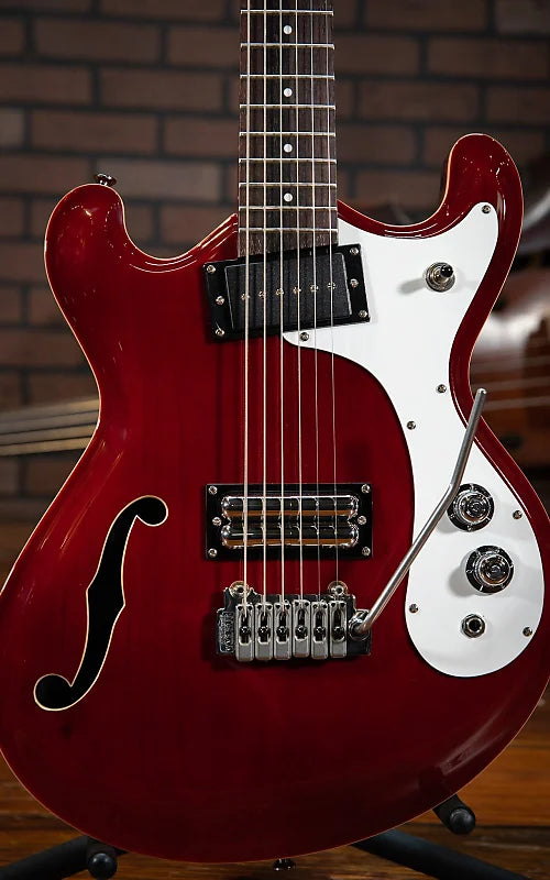 Danelectro 66' BBT Baritone Guitar Red