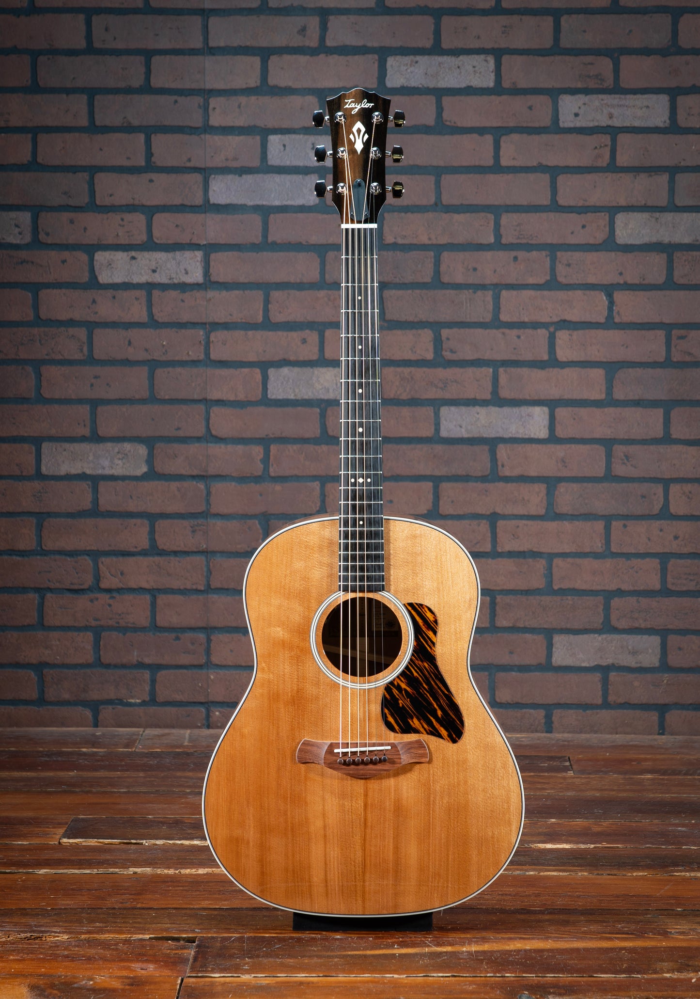 Taylor Gold Label 517e