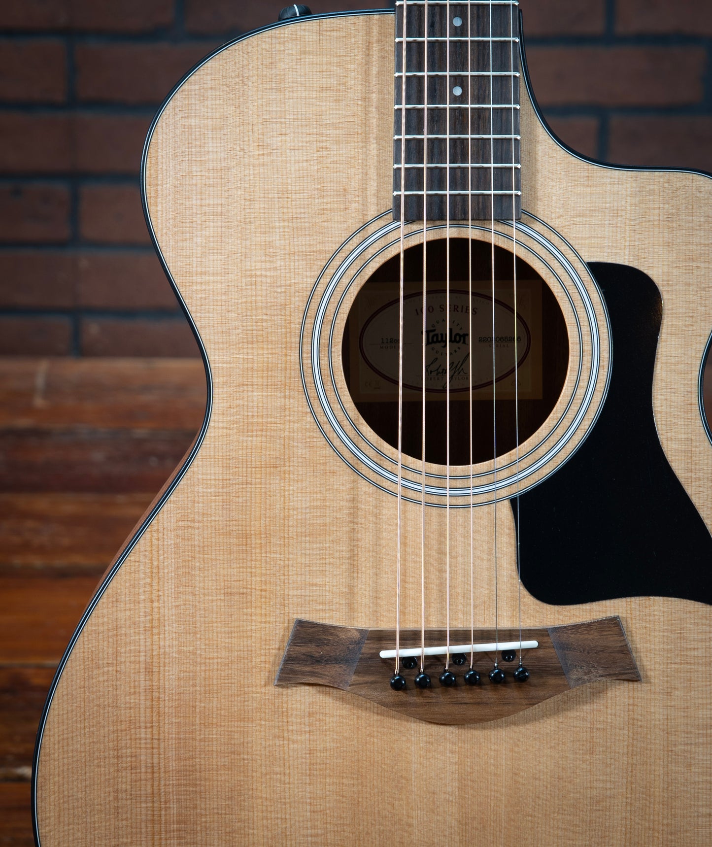 Taylor 112ce