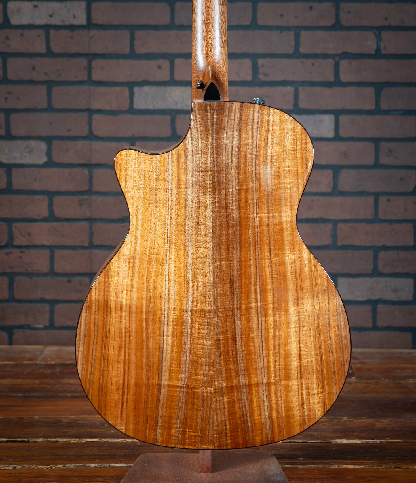 Taylor 724ce