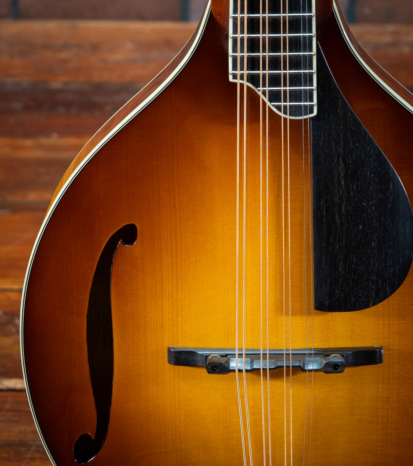 Eastman MDO605-GB