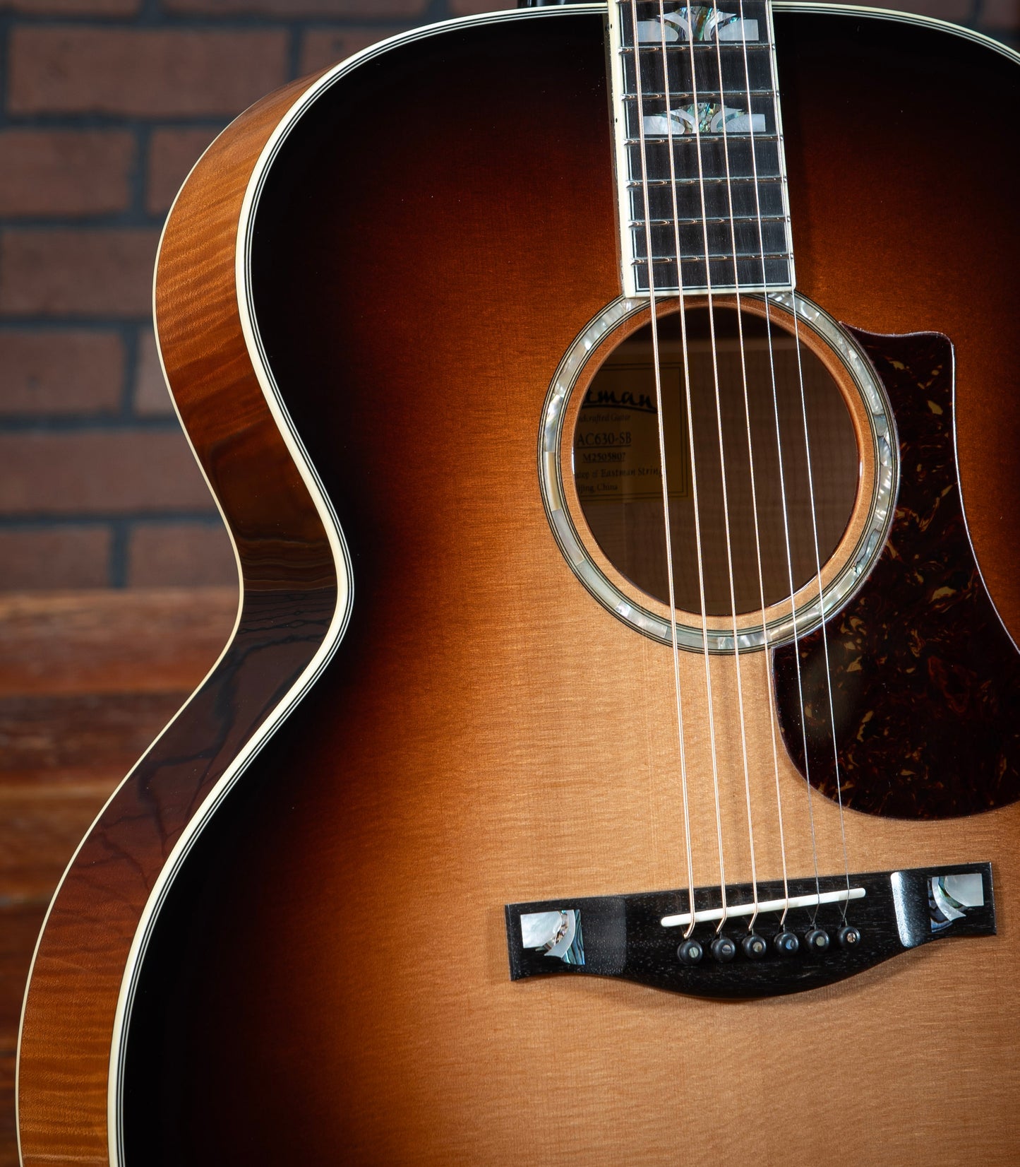 Eastman AC630 SB