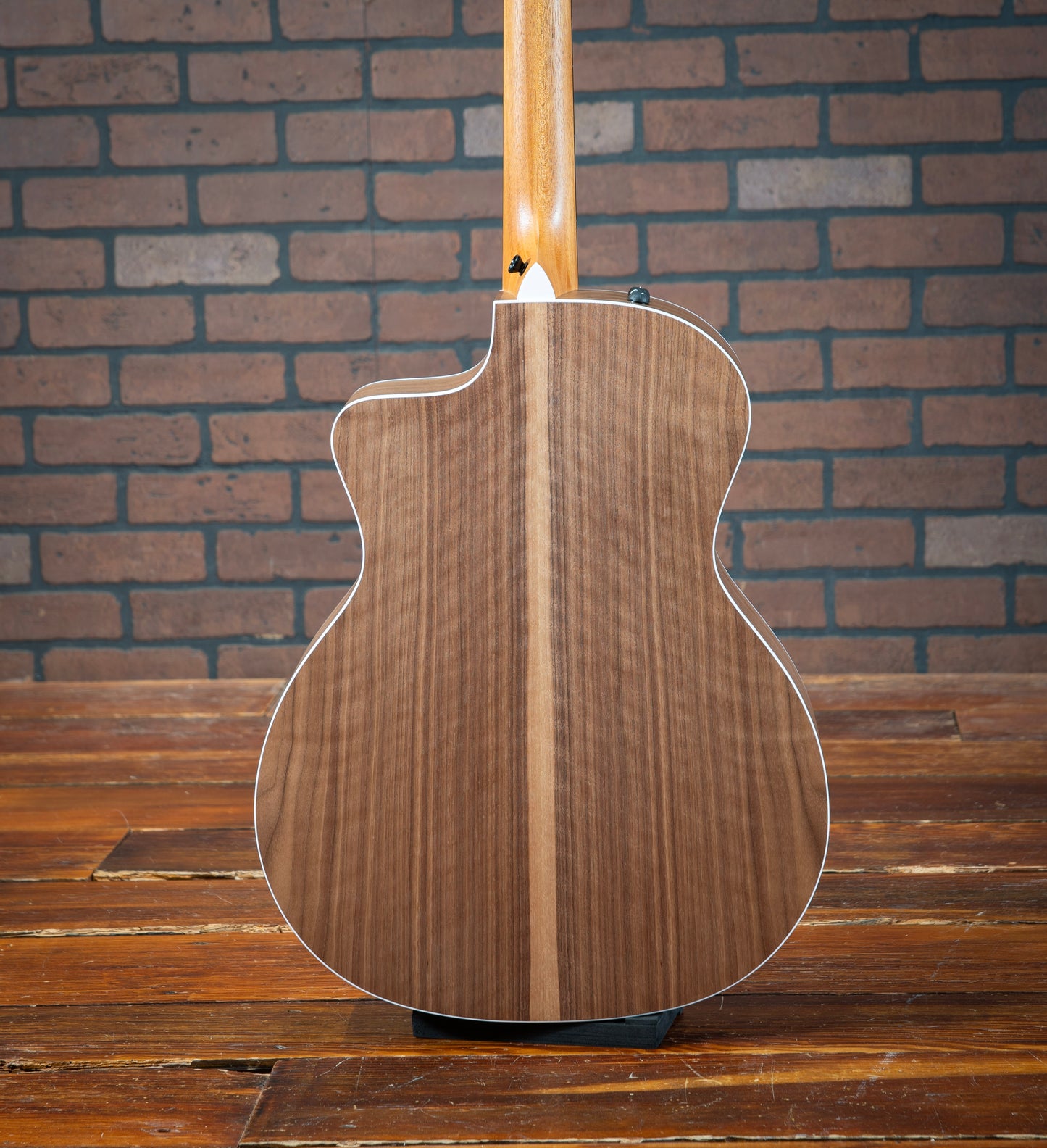 Taylor 214ce