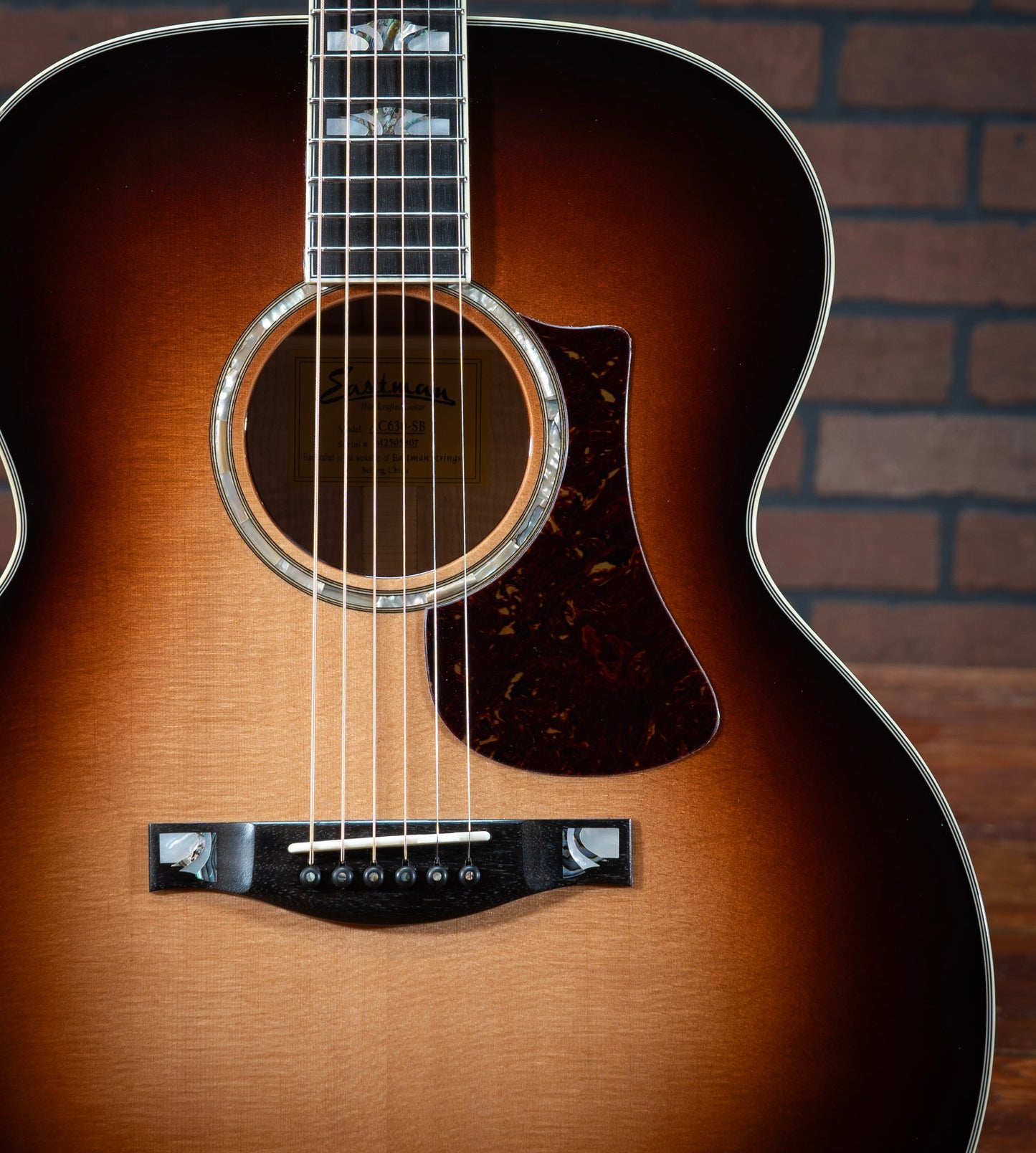 Eastman AC630 SB