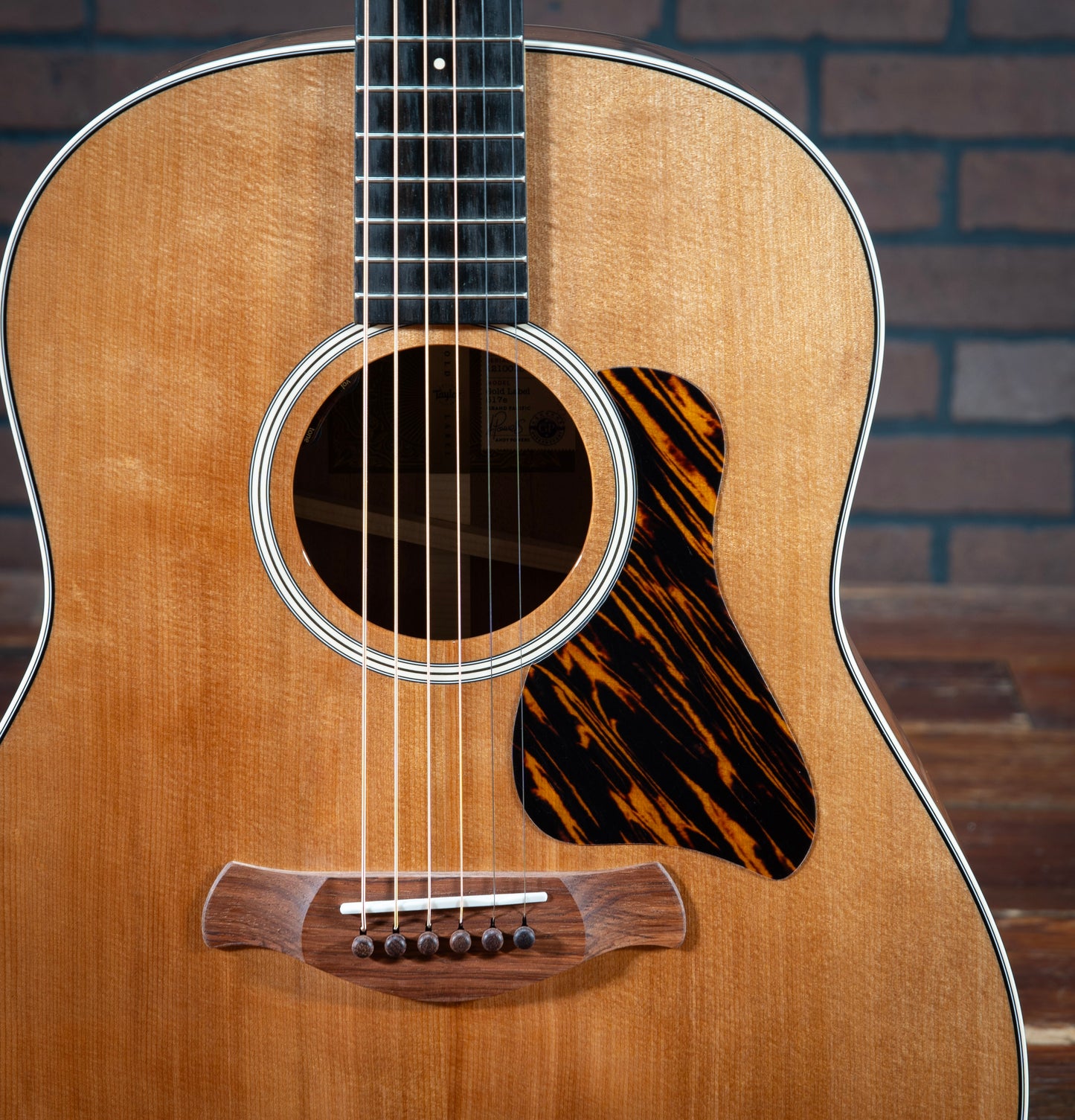 Taylor Gold Label 517e