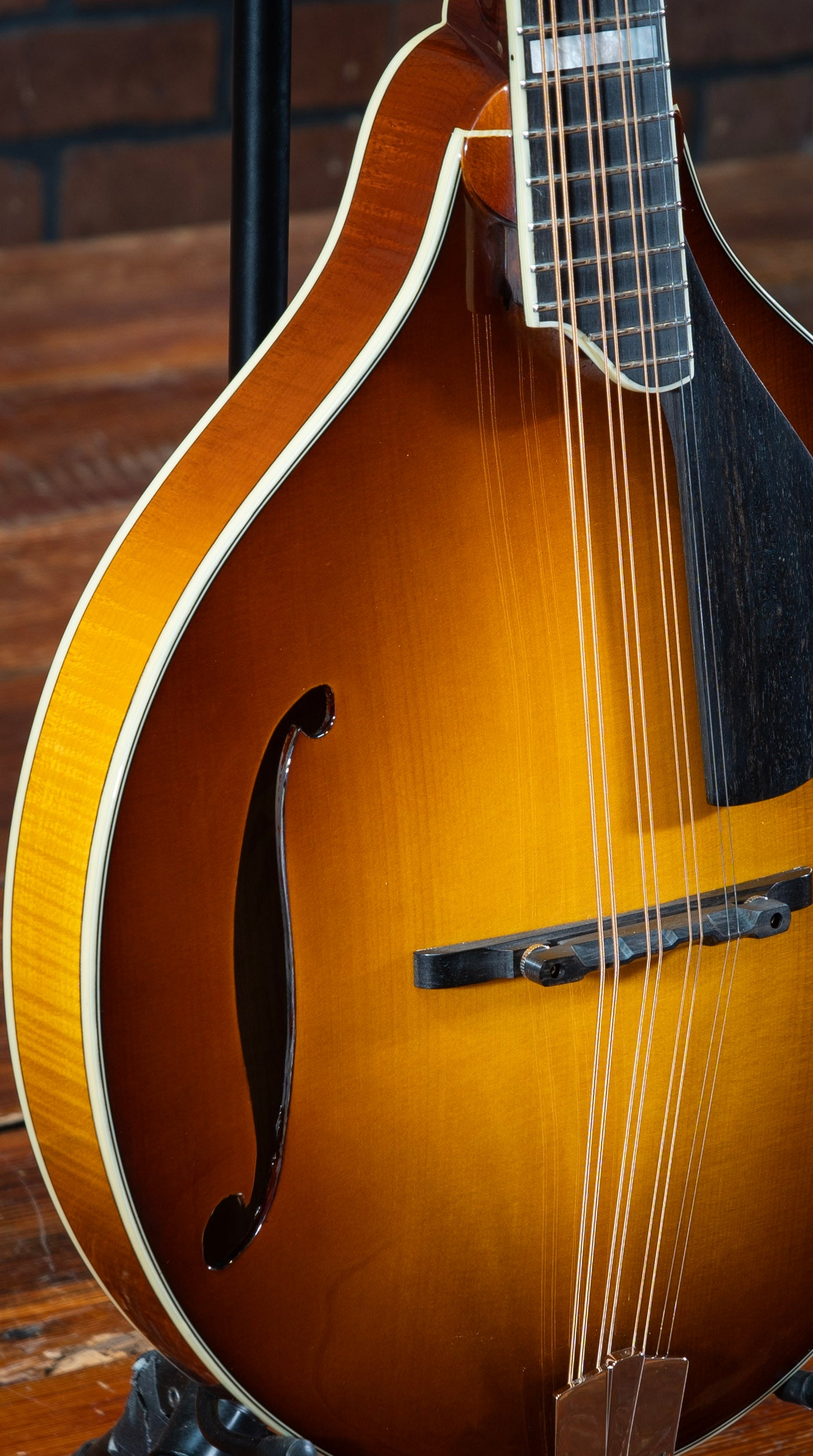 Eastman MDO605-GB
