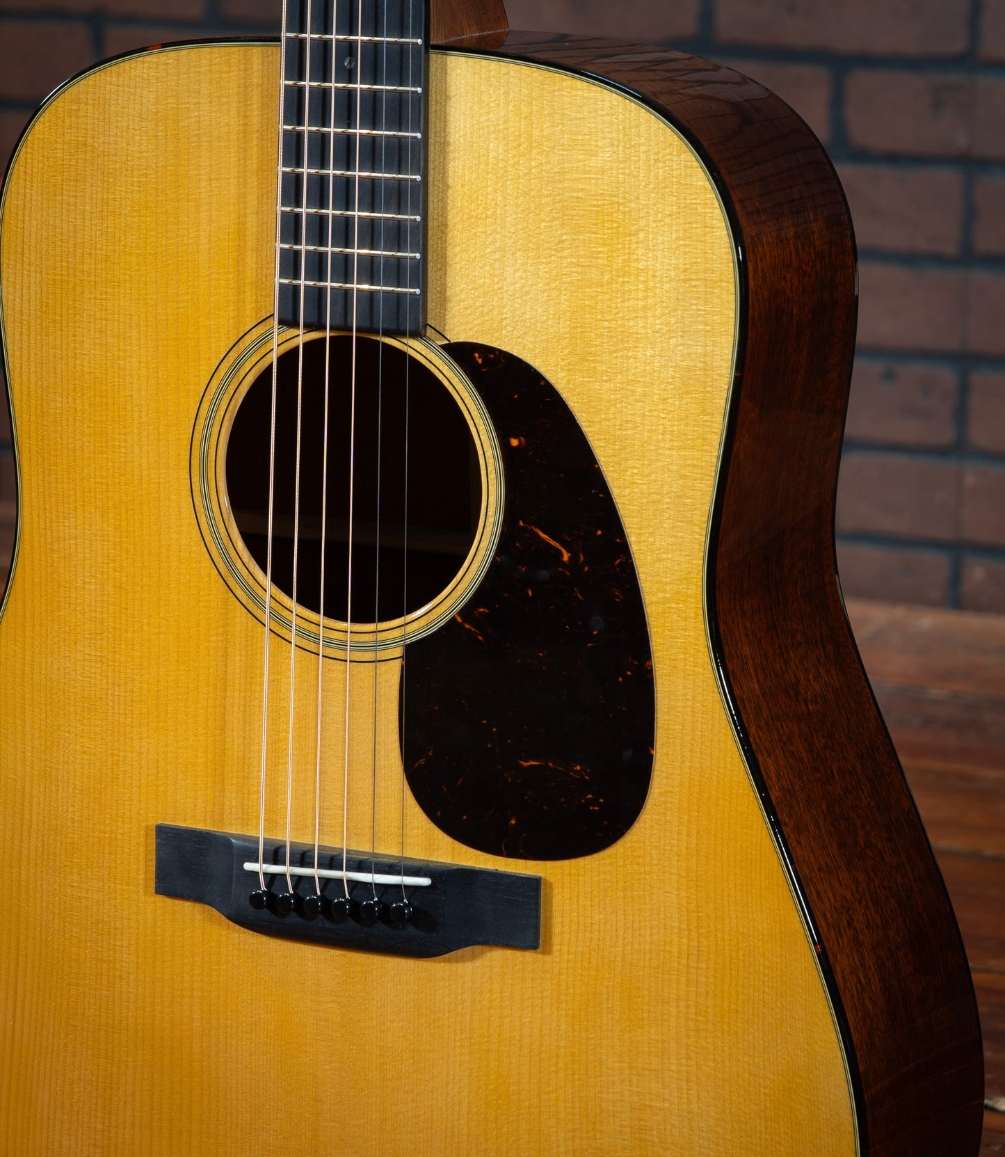 Martin D18 (Sinker Mahogany/Adirondack Spruce) (2024)