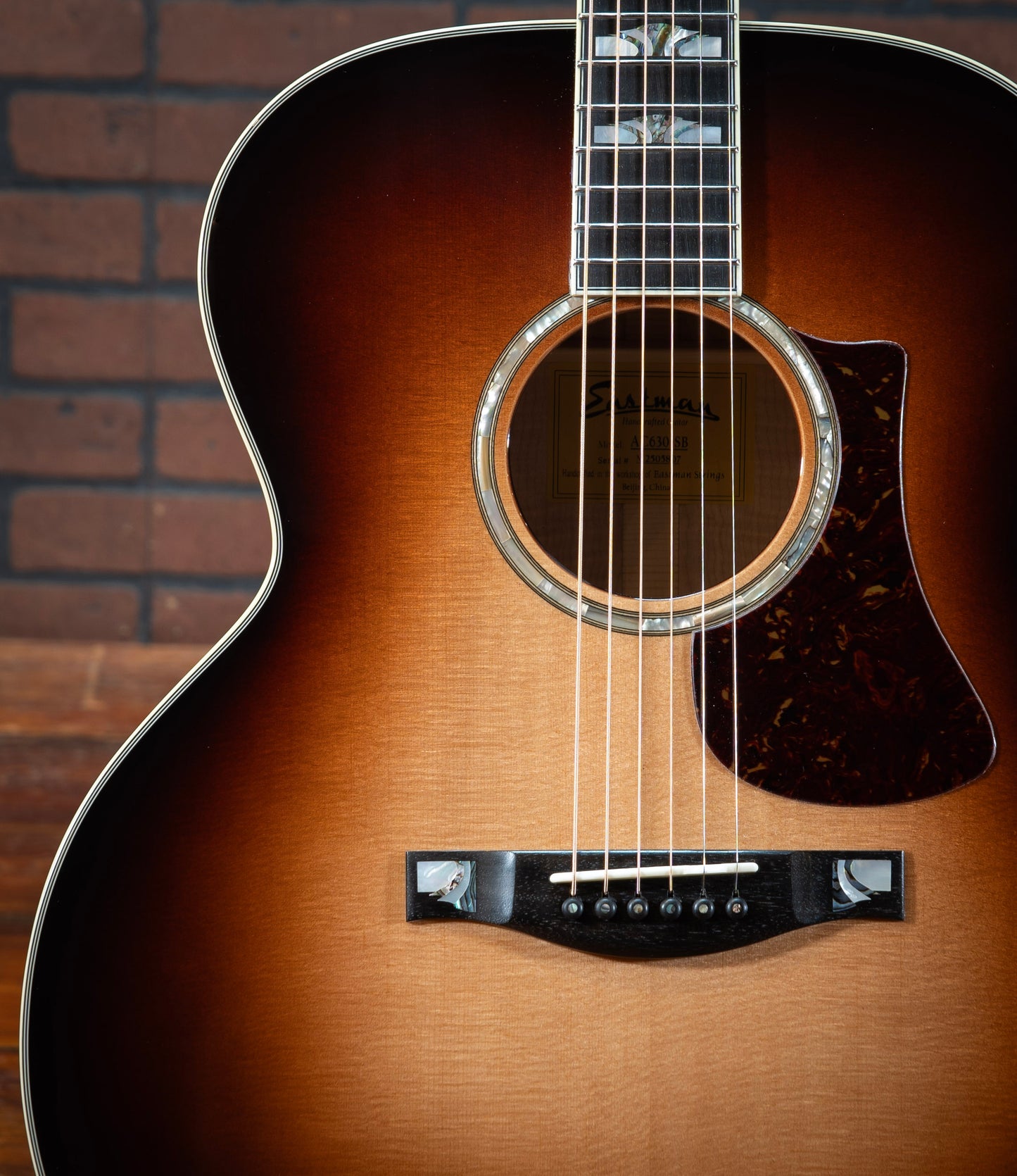 Eastman AC630 SB