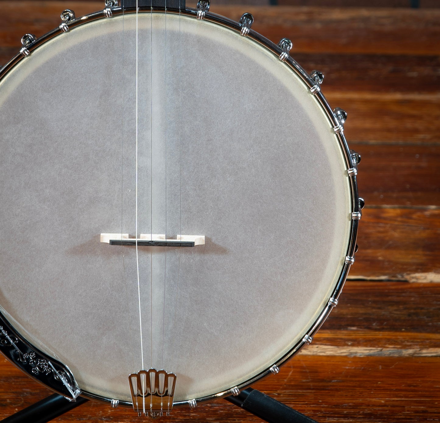 Gold Tone I CC Carlin 12