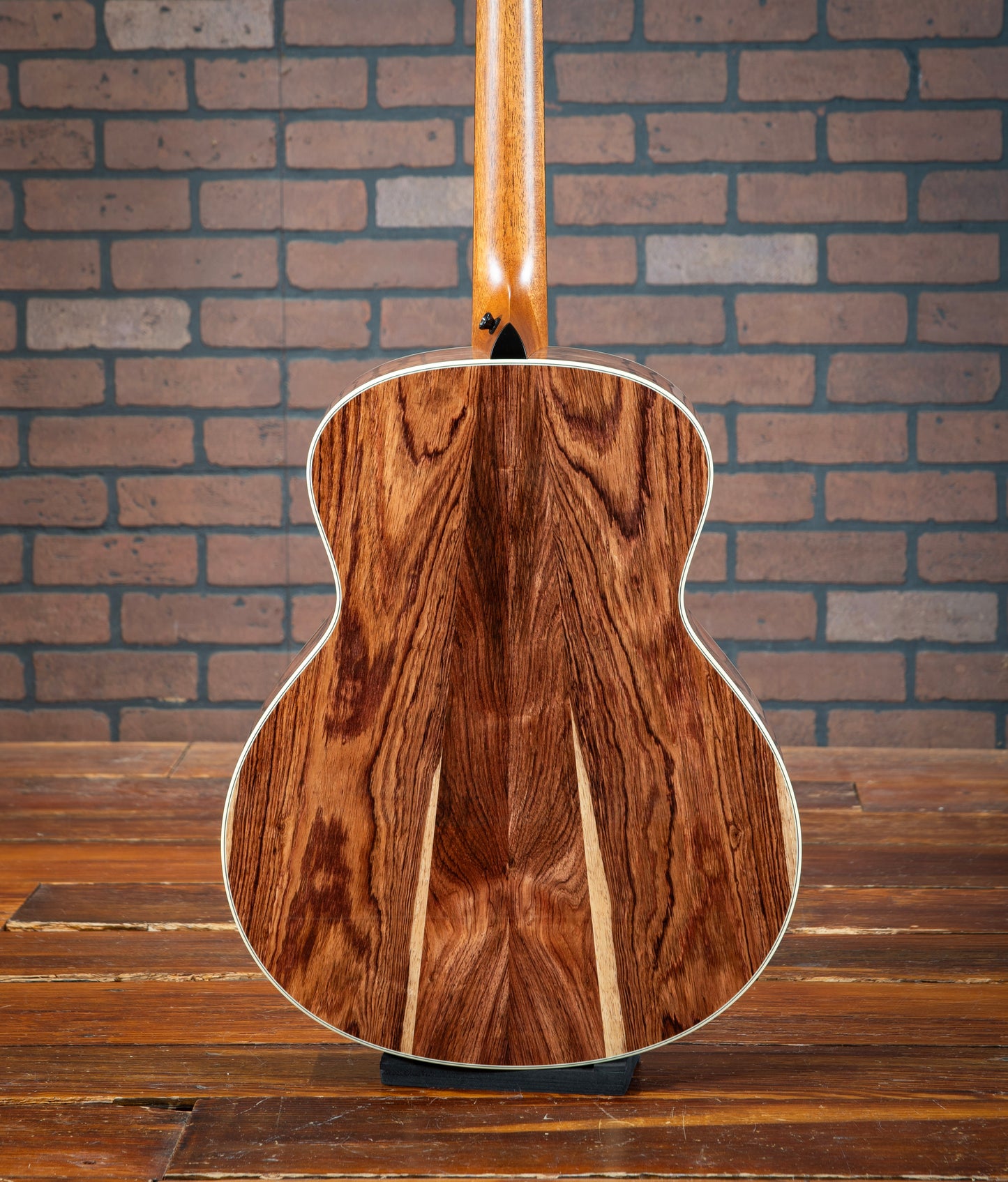Taylor Gold Label 814e