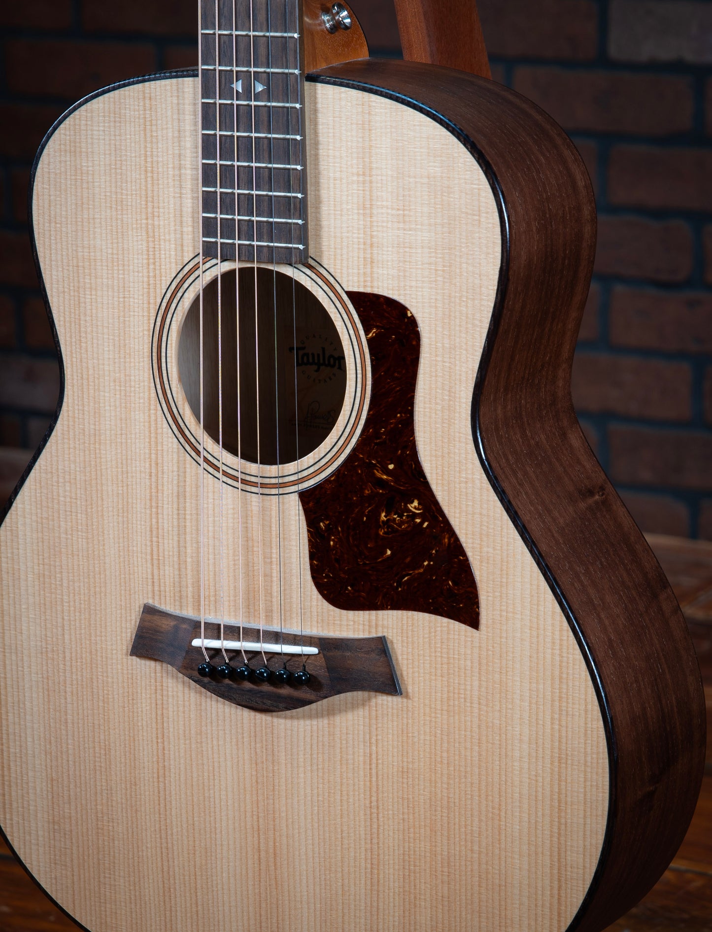 Taylor GT Urban Ash
