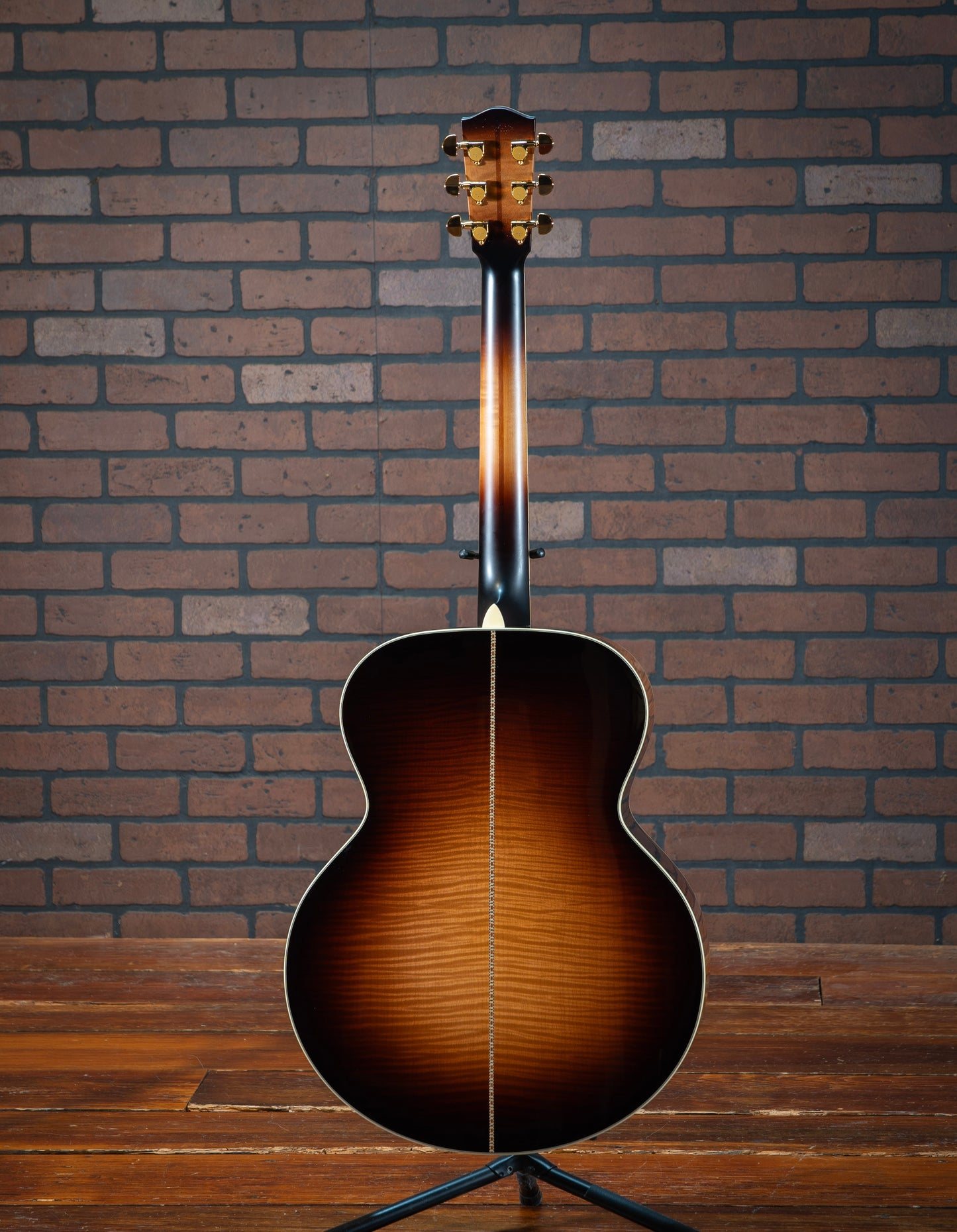 Eastman AC630 SB