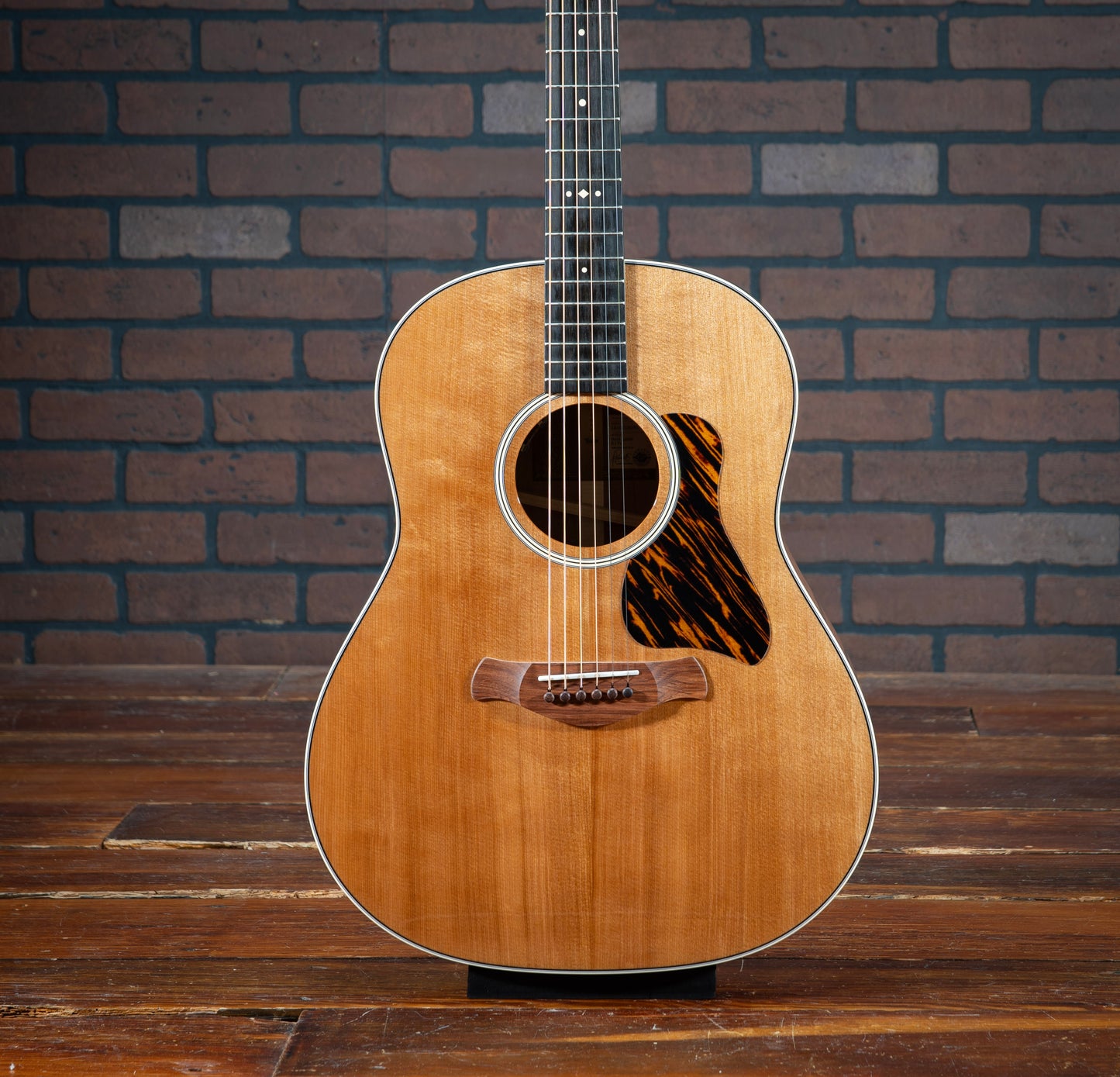 Taylor Gold Label 517e