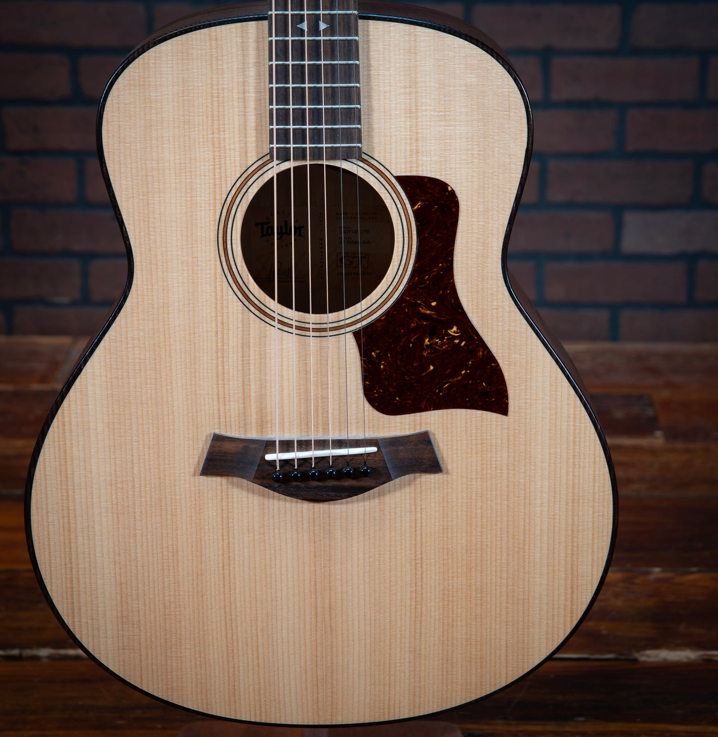 Taylor GT Urban Ash