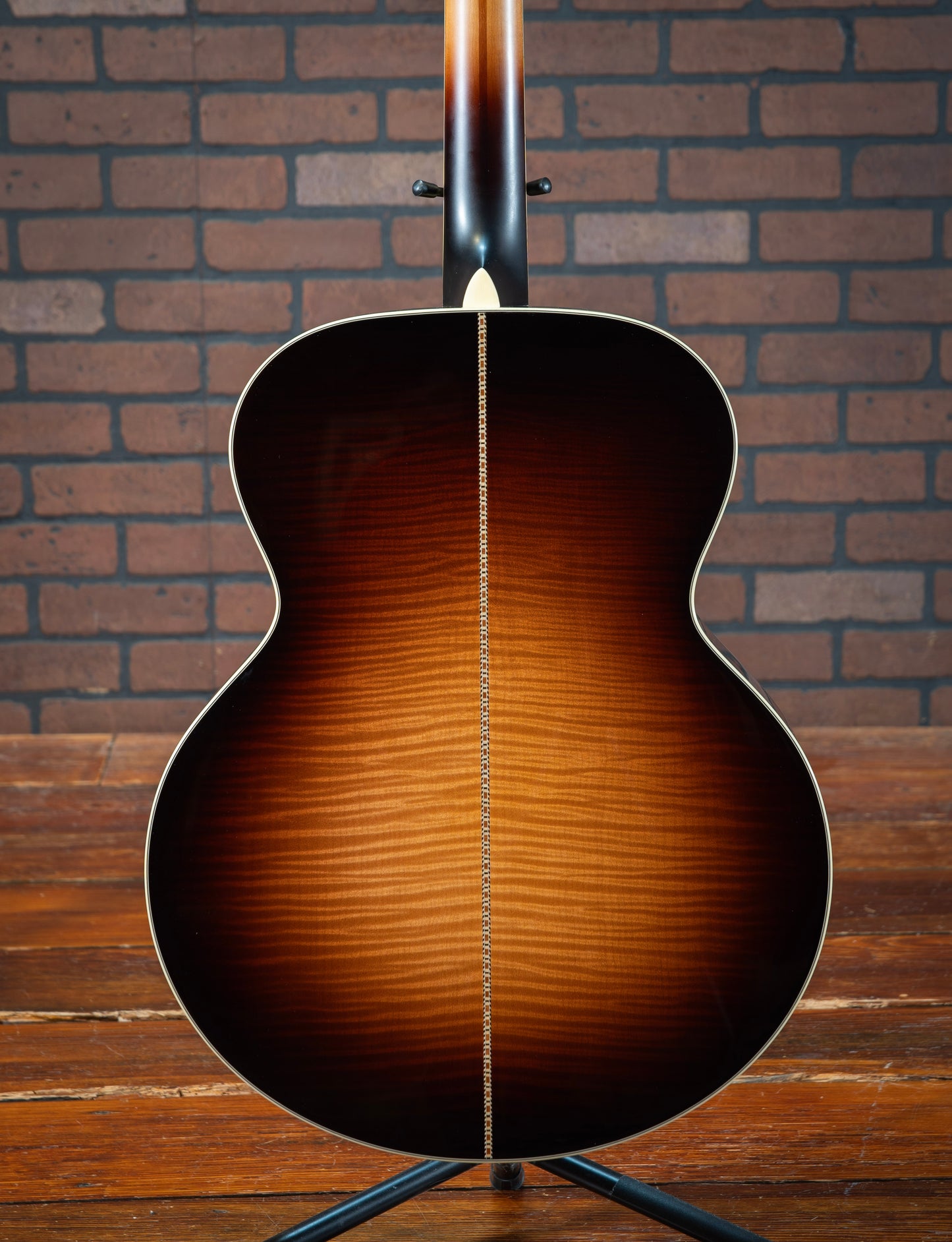 Eastman AC630 SB