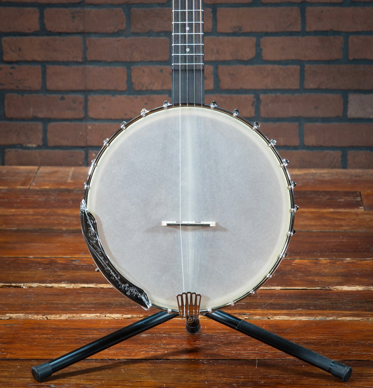 Gold Tone I CC Carlin 12