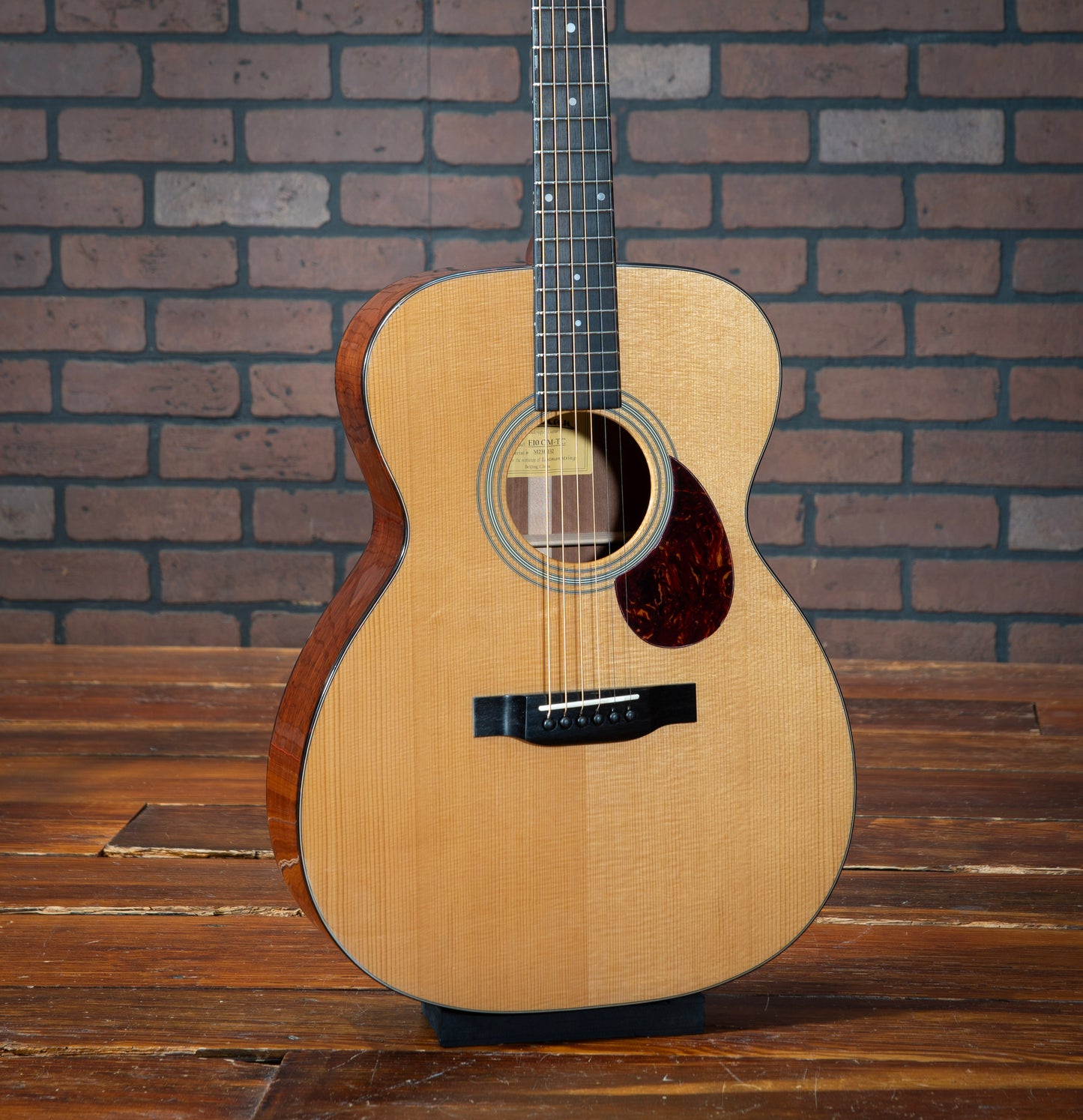 Eastman E10OM-TC