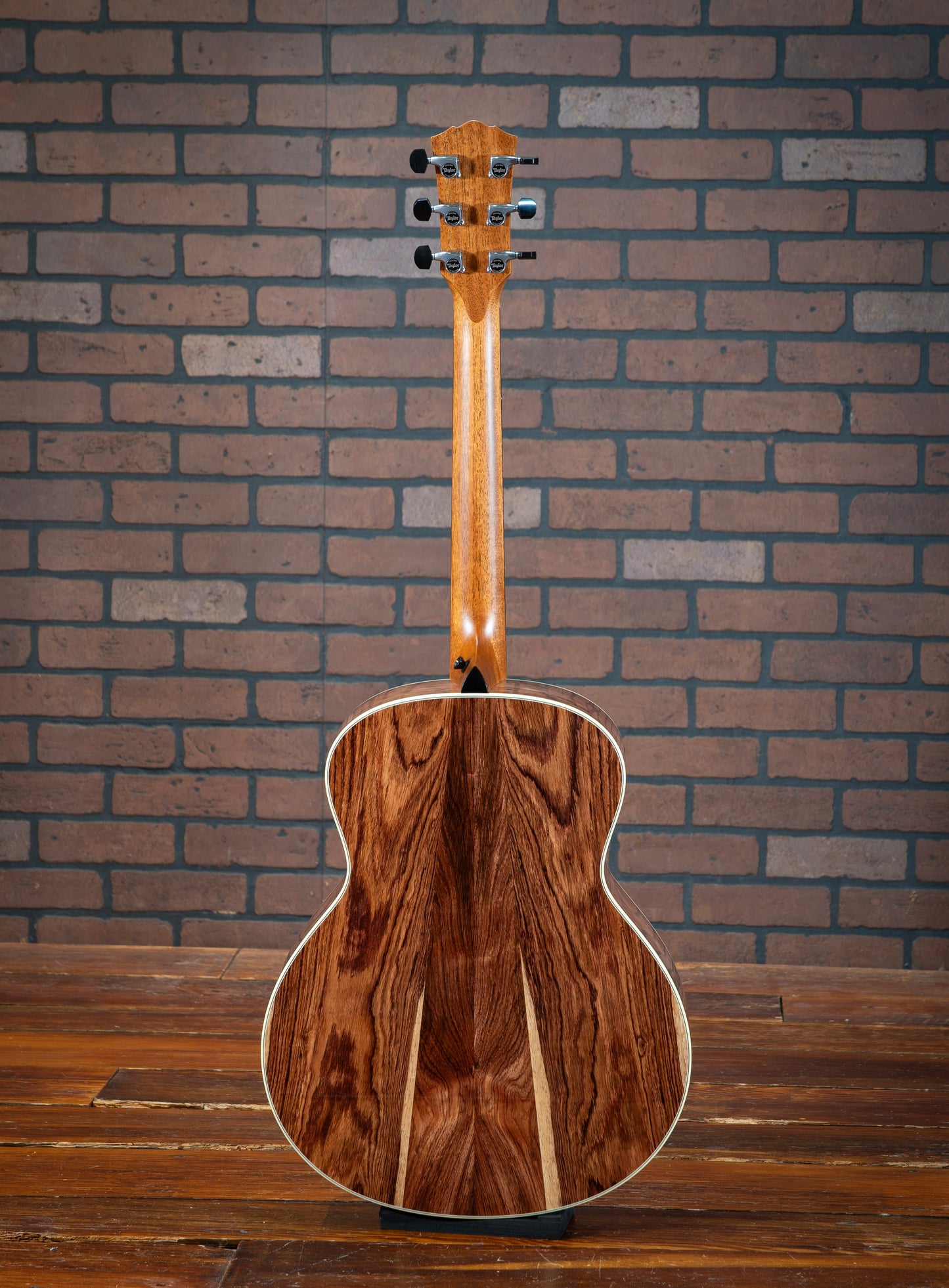Taylor Gold Label 814e
