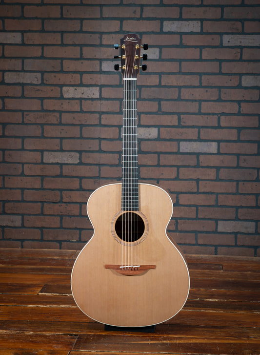 Lowden O-22 (Mahogany/Red Cedar)
