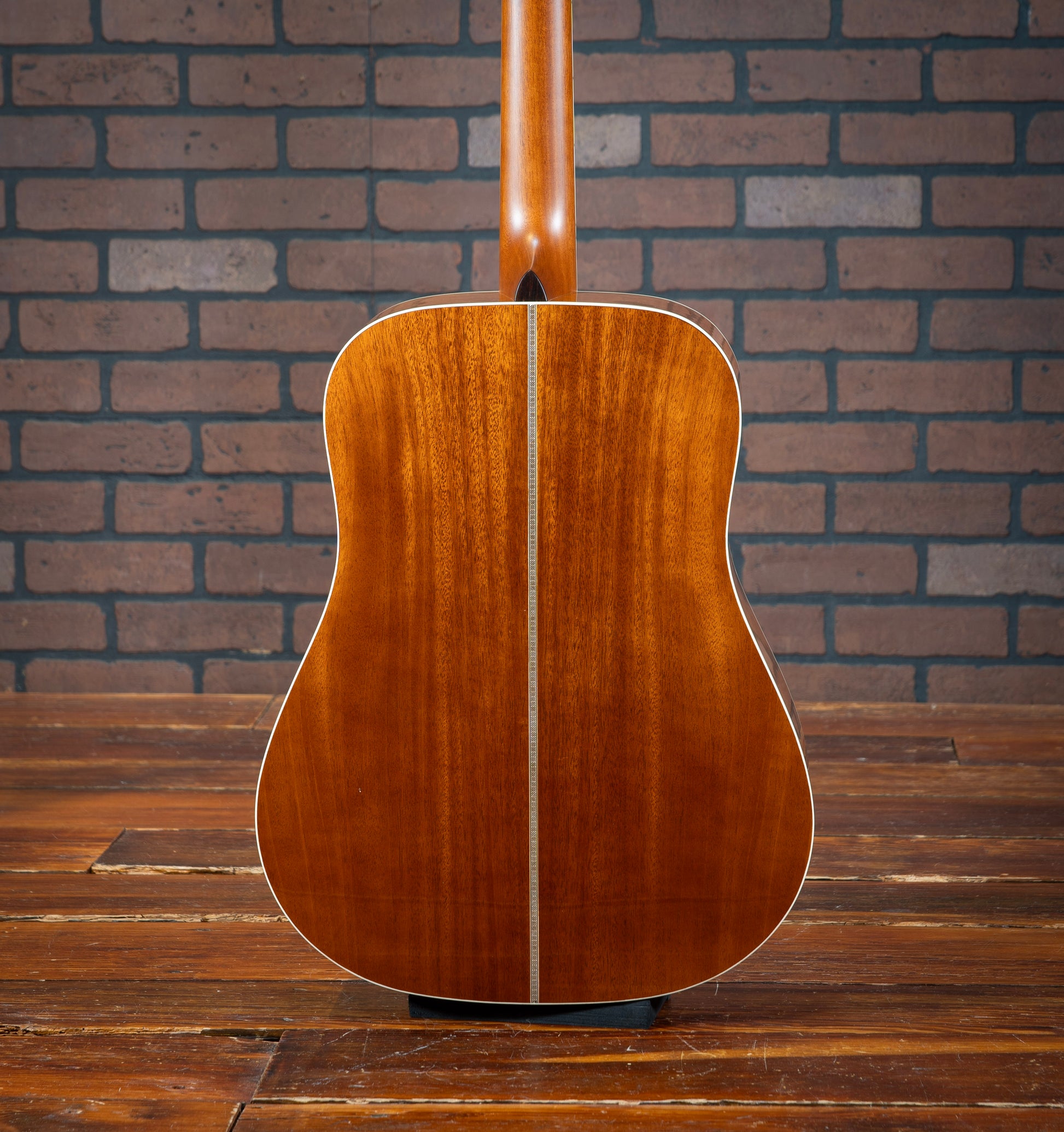 Gallagher Doc Watson Model acoustic guitar with dreadnought body, mahogany back, glossy nitrocellulose lacquer, and vintage aesthetic. 