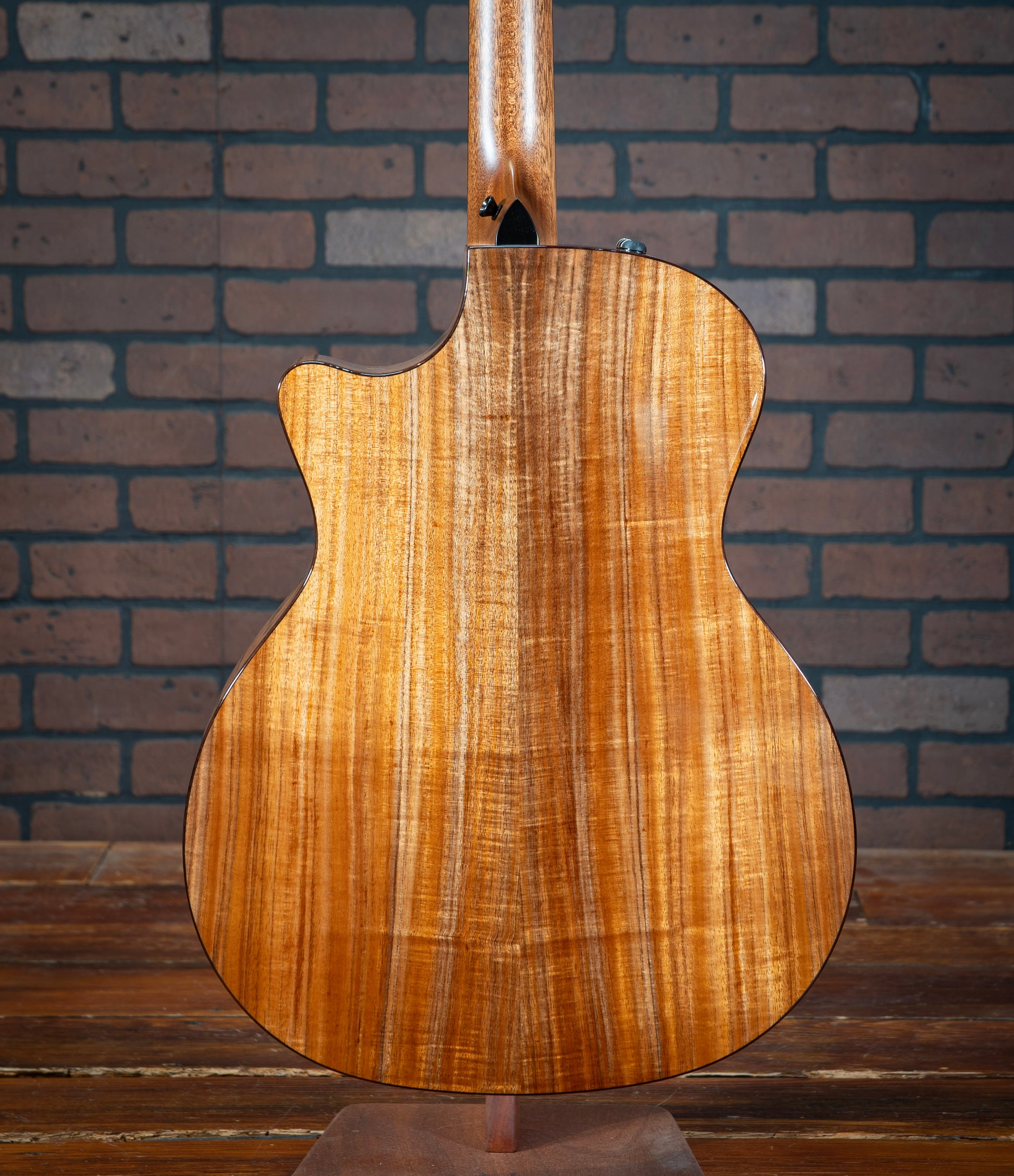 Acoustic Taylor 724ce Hawaiian Koa Guitar back with ES2 pickup