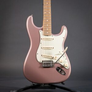Fender Vintera '60s Stratocaster Modified Burgundy Mist Metallic